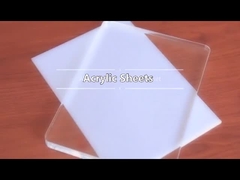 Lembaran Akrilik Berwarna